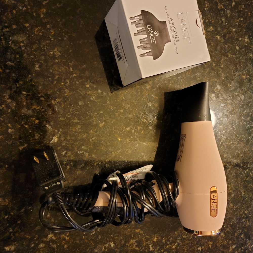 Lange Triomphe hair blow dryer and diffuser blush color
